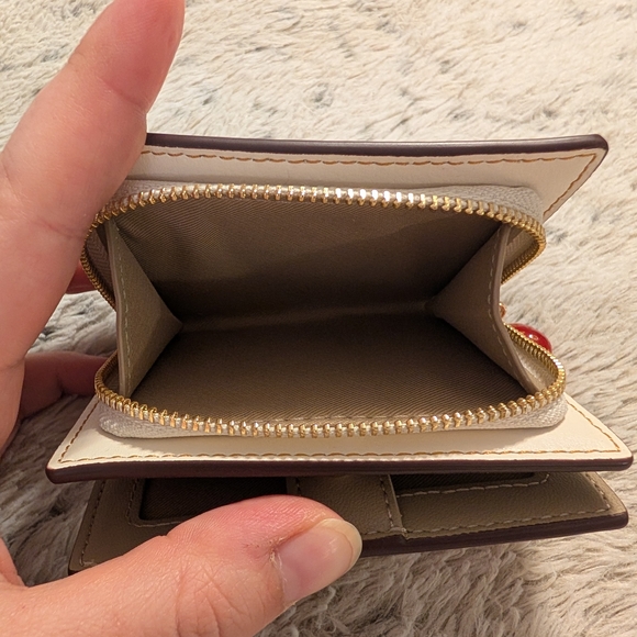 Coach Cream and Red Strawberry Print Women's Leather Wallet W/Strawberry Charm - Picture 9 of 9